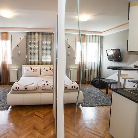 Star Apartment เบลเกรด ภายนอก รูปภาพ