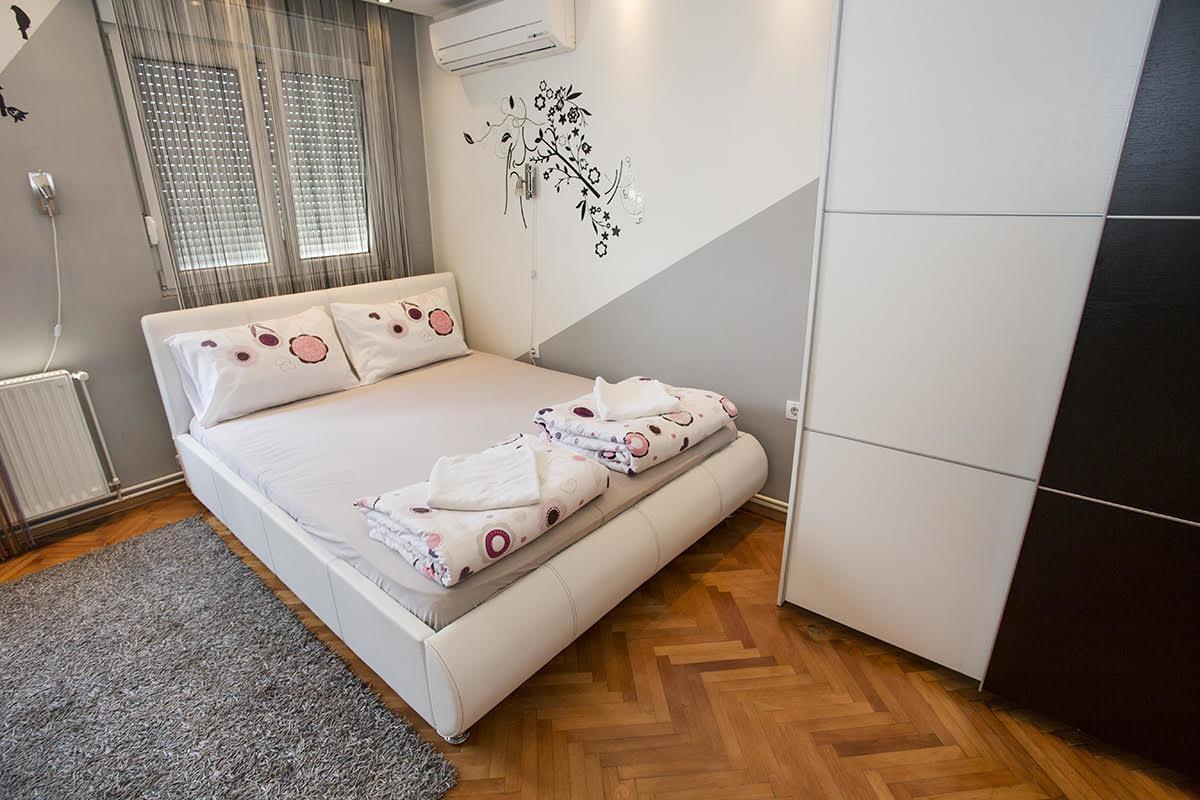Star Apartment เบลเกรด ภายนอก รูปภาพ